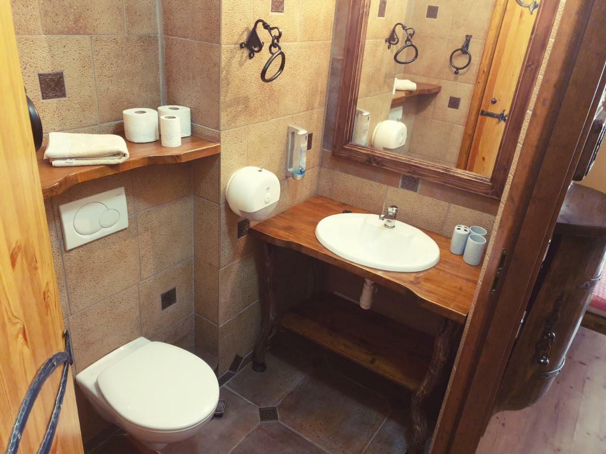 גלנטה Penzion A Restauracia Toldi מראה חיצוני תמונה